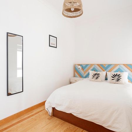 Bica Cozy Apartment Lisbon Exterior photo