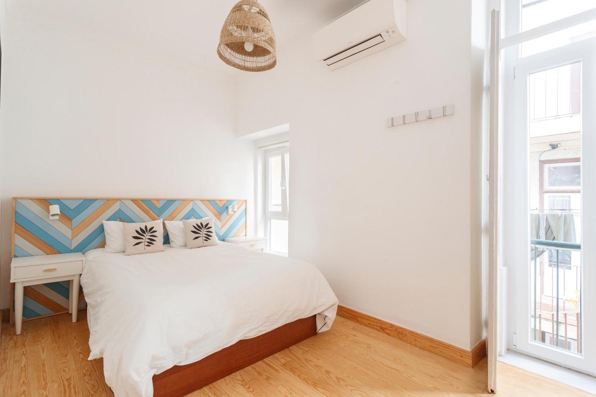 Bica Cozy Apartment Lisbon Exterior photo